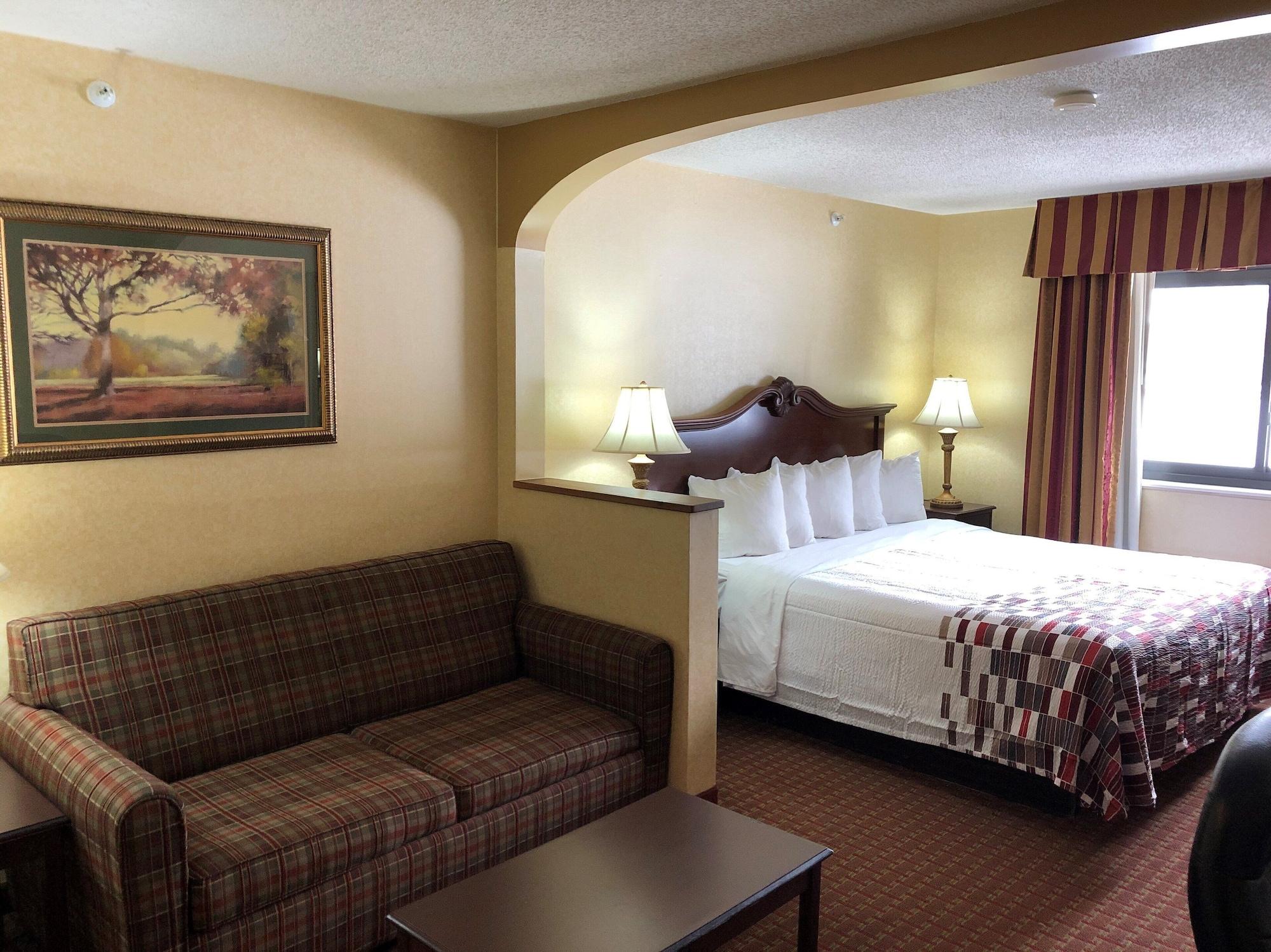 Quality Suites Честертаун Экстерьер фото