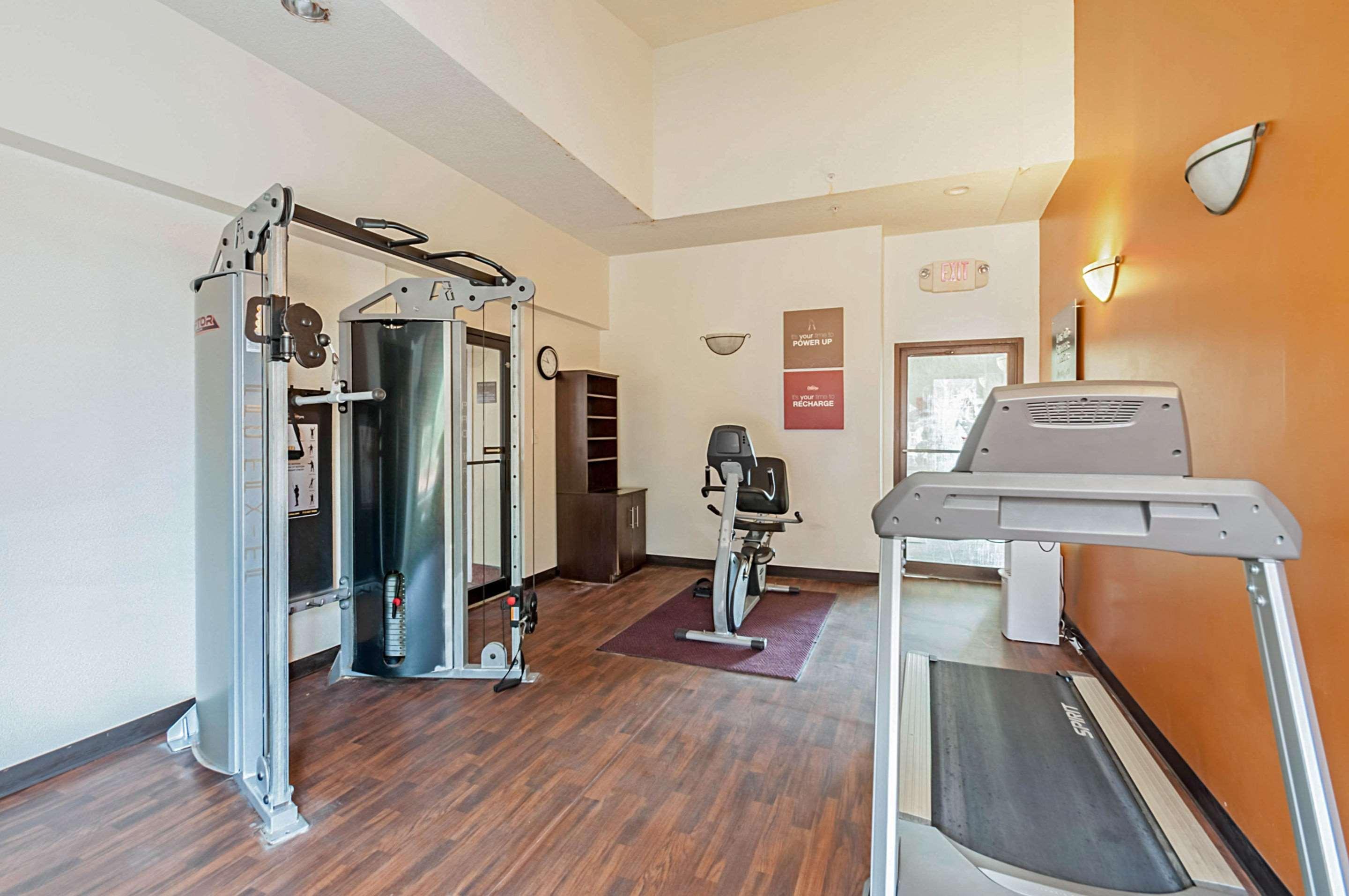 Quality Suites Честертаун Экстерьер фото